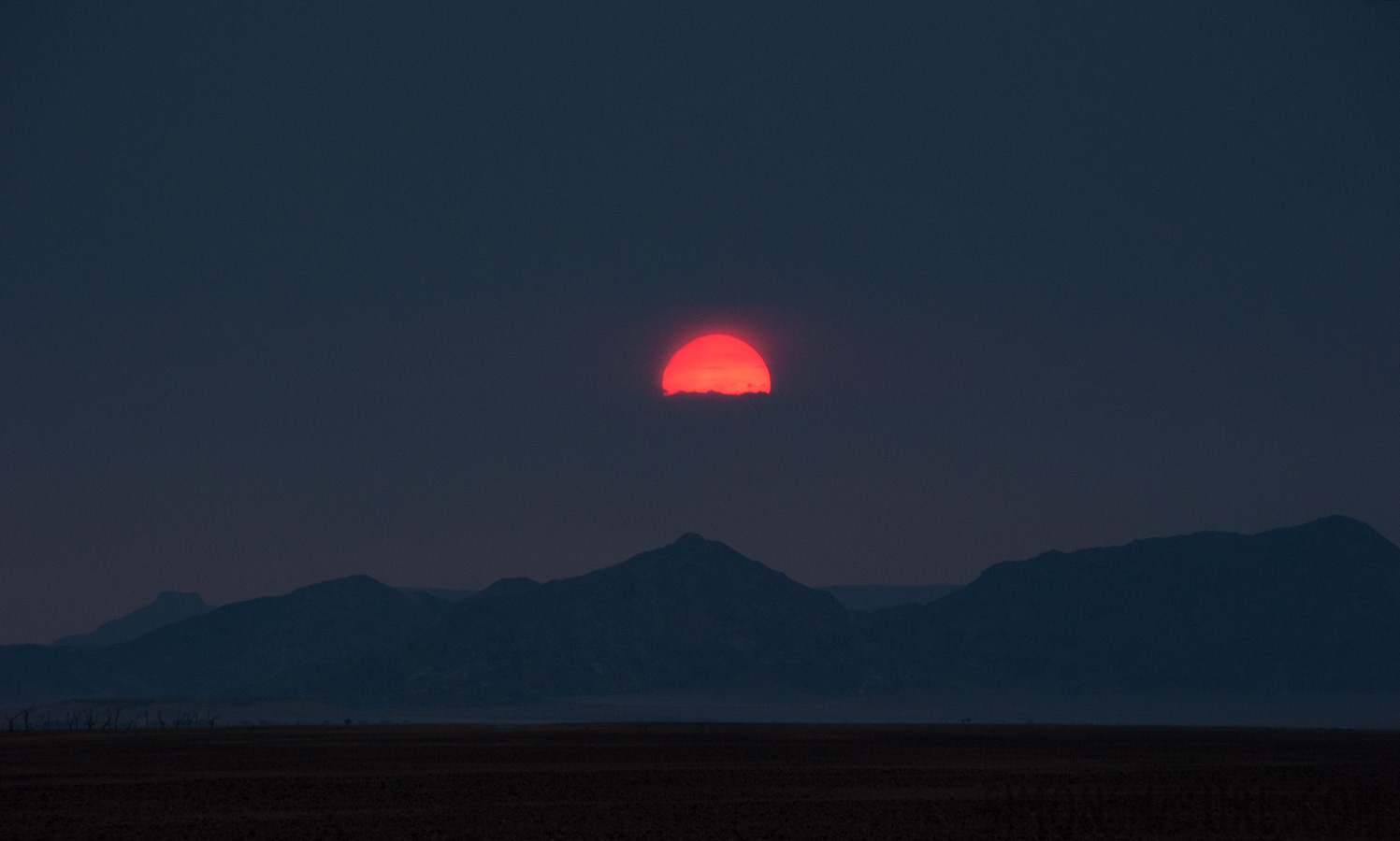 Namib-Naukluft National Park [300 mm, 1/100 Sek. bei f / 11, ISO 1250]